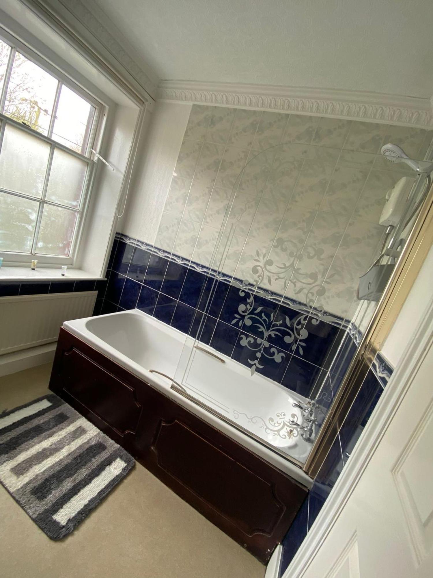 The Penruddocke Arms Bed & Breakfast Dinton  Ngoại thất bức ảnh